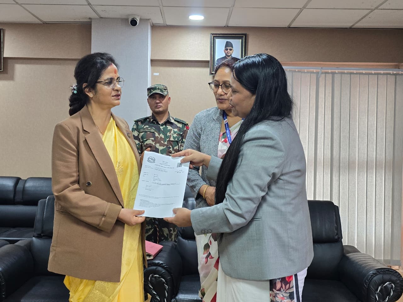 सिंहदरबारमै सुरु भयो निजामती कर्मचारी अस्पतालको सेवा इकाई, कर्मचारीले अब परिसरमै स्वास्थ्य सेवा पाउने